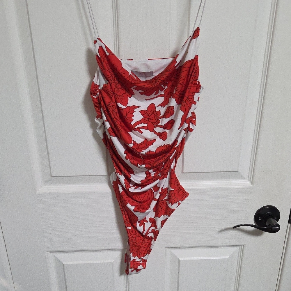 H&M Red and White Floral Draped Bodysuit with Cowl Neck